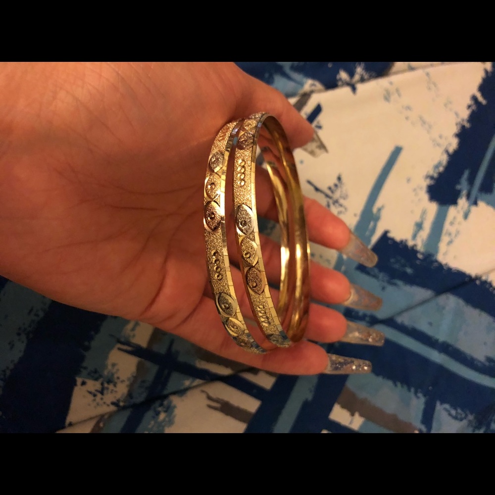 Tri colored bangles - Picture 2 of 3